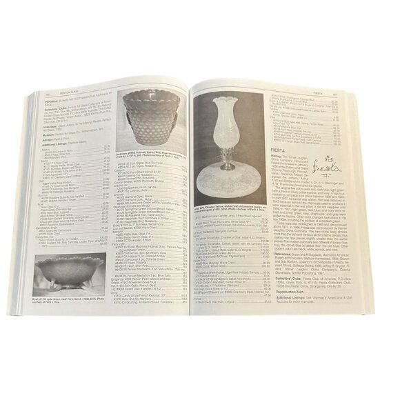 Warman's Antiques & Collectibles Price Guide 32nd Edition By Ellen T Schroy 1998 - Picture 6 of 8